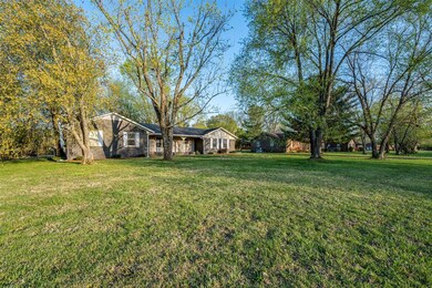 3/2 Over 2000 SqFt Beautiful brick ranch home in a