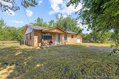 627 S Franklin St, Colbert, OK 74733 - photo 3