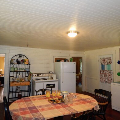 7 Daggett St, Milo, ME 04463 - photo 3