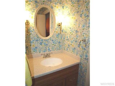 2850 Stenzel Ave, North Tonawanda, NY 14120 - photo 6