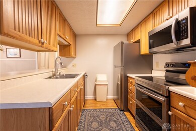 5 Whispering Pines St, Springboro, OH 45066 - photo 4