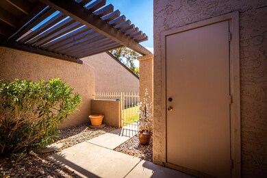 2256 W Lindner Ave unit 15, Mesa, AZ 85202 - photo 7