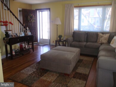 2 N Sycamore Ave, Aldan, PA 19018 - photo 7