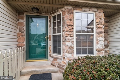 5080 Beacon Hill Ct, Doylestown, PA 18902 - photo 2