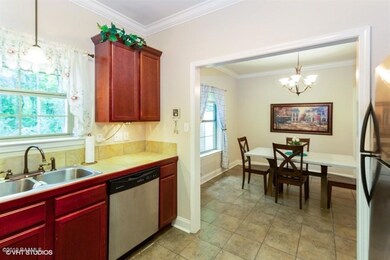 13_306bottlebrushln_2013_LowRes