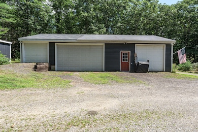 20-web-or-mls-3184-camden-rd