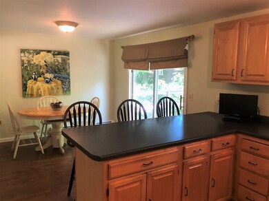 18 Deerhaven Dr, Nashua, NH 03064 - photo 3