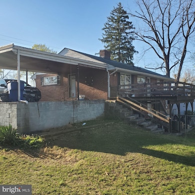 1715 Scranton Ave, Front Royal, VA 22630 - photo 4