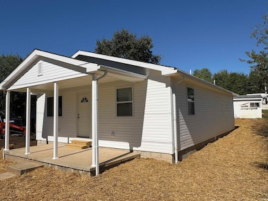 112 W 2nd St, Birdseye, IN 47513 - photo 2