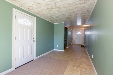 44 Devco Dr, Manchester, NH 03103 - photo 7