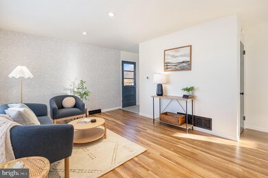 1039 Lebanon Rd, Manheim, PA 17545 - photo 4