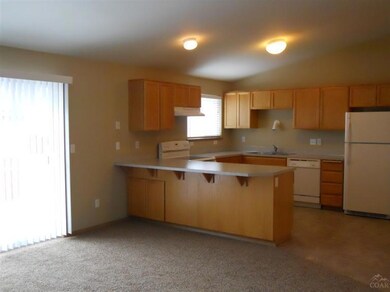 63323 Carly Ln, Bend, OR 97701 - photo 3