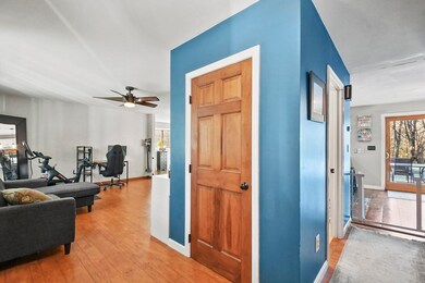 32 Sheldon Rd, Barre, MA 01005 - photo 7