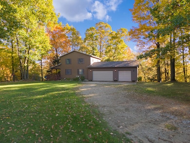 8440 S Felch Ave, Newaygo, MI 49337 - photo 5