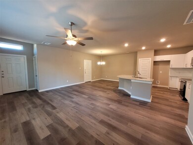 9729 Grosbeak Ln, Magnolia, TX 77354 - photo 3