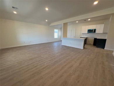 10116 Pennington St, Harrah, OK 73045 - photo 4