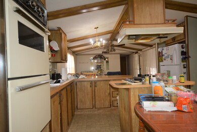 12 Birch Place unit 38, Plymouth, NH 03264 - photo 5