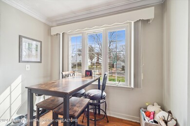 637 Hamilton Ave, Lansing, MI 48910 - photo 6