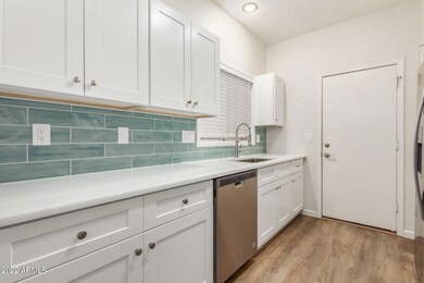 625 N Hamilton St unit 5, Chandler, AZ 85225 - photo 3