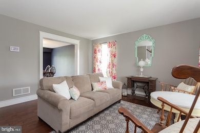 204 Stoney Run Rd, Spring City, PA 19475 - photo 7