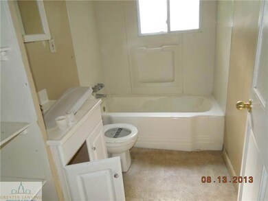 unlisted-address, Lansing, MI 48912 - photo 4