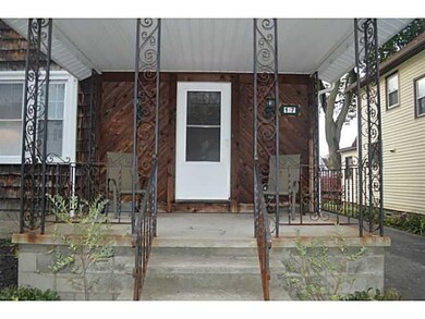 Exterior Front Front Porch