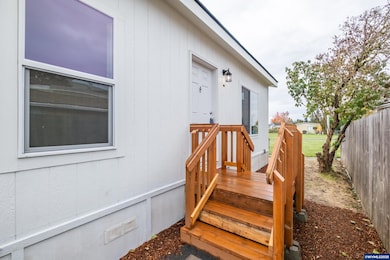 3223 Comber Ct NE, Salem, OR 97305 - photo 2