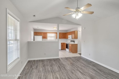 4241 Grantline View Ct, New Albany, IN 47150 - photo 2