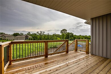 2014 Creekview Ln, Raymore, MO 64083 - photo 5