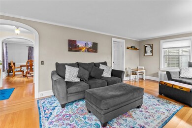 Spacious front to back living room