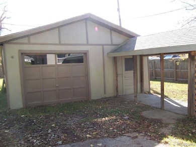 3255 Harrington Rd, Port Huron, MI 48060 - photo 4