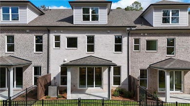 149 Wards Crossing Way unit 10, Johns Creek, GA 30022 - photo 3