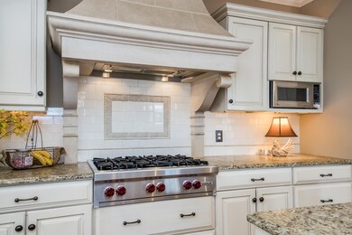 021-Kitchen-2312566-large