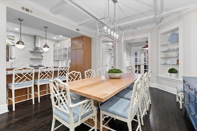 unlisted-address, Chicago, IL 60657 - photo 7