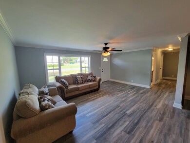 501 S Ramsey St, Manchester, TN 37355 - photo 3