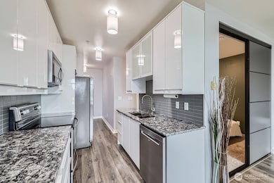 PORTAL OVER LAKE UNION CONDOMINIUM unit B304, Seattle, WA 98109 - photo 5