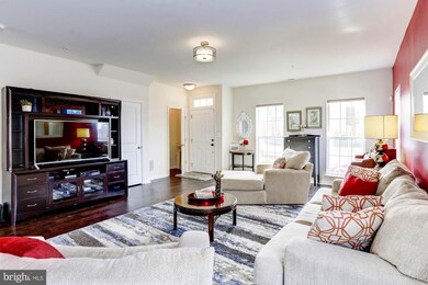 12943 Clarksburg Square Rd, Clarksburg, MD 20871 - photo 5