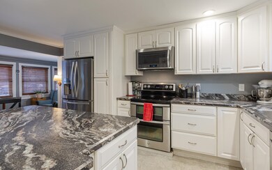 45 South St, Keene, NH 03431 - photo 3