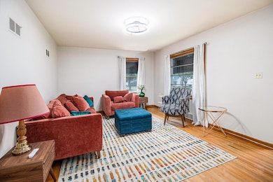 111 S Donaldson St, Luverne, MN 56156 - photo 2