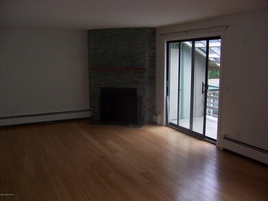3031 Lois Dr unit 303, Anchorage, AK 99517 - photo 3