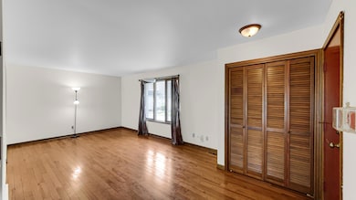 1439 Elm Ct, Schererville, IN 46375 - photo 4