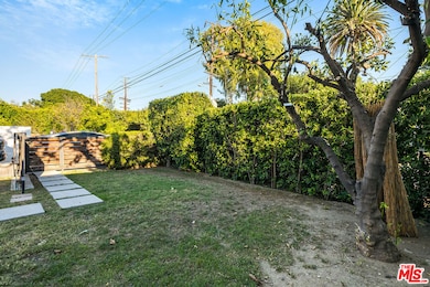 1591 Yosemite Dr, Los Angeles, CA 90041 - photo 5