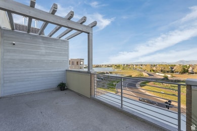 4491 W Daybreak Rim Way, South Jordan, UT 84009 - photo 2