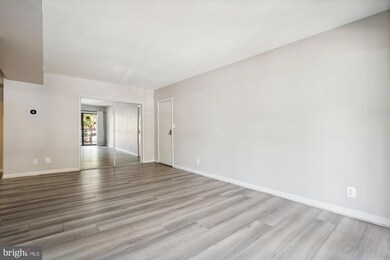 205 Skyhill Rd unit 3, Alexandria, VA 22314 - photo 5