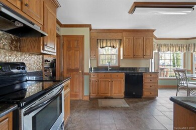 From the Dining Room to the Kitchen with Tile Thro