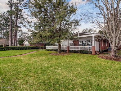 2015 Woodmere Cir, Jacksonville, FL 32210 - photo 3