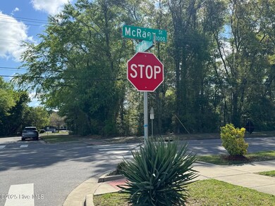1006 Mcrae St, Wilmington, NC 28401 - photo 2
