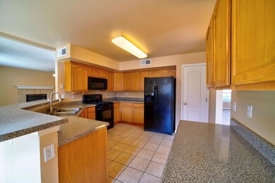 14248 Desert Sage Dr, Horizon City, TX 79928 - photo 6