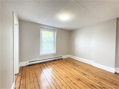 7 School St unit 3, Somerville, MA 02143 - photo 4