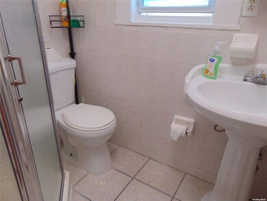 42-87 Hampton St, Flushing, NY 11373 - photo 6